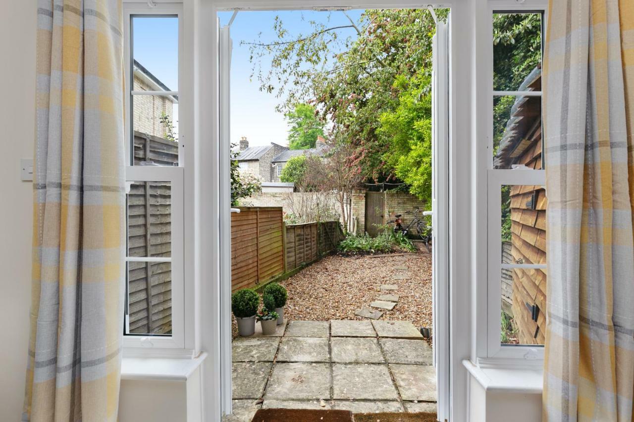 Stylish Cottage - Parking - Garden - Sleeps 6 Cambridge  Exterior foto