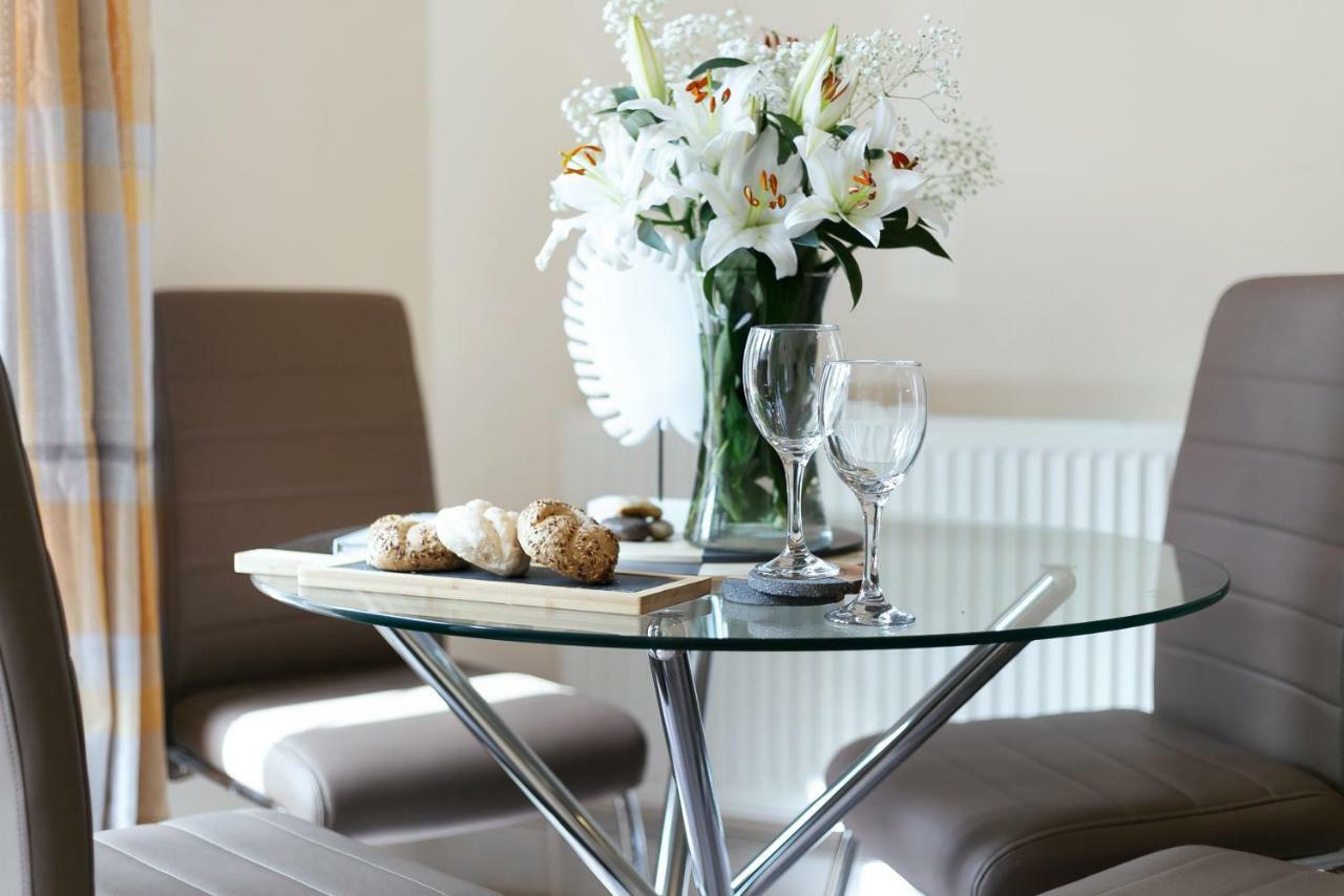 Stylish Cottage - Parking - Garden - Sleeps 6 Cambridge  Exterior foto